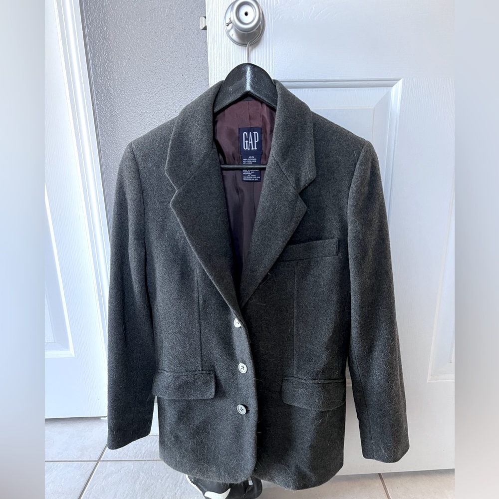Grey blazer